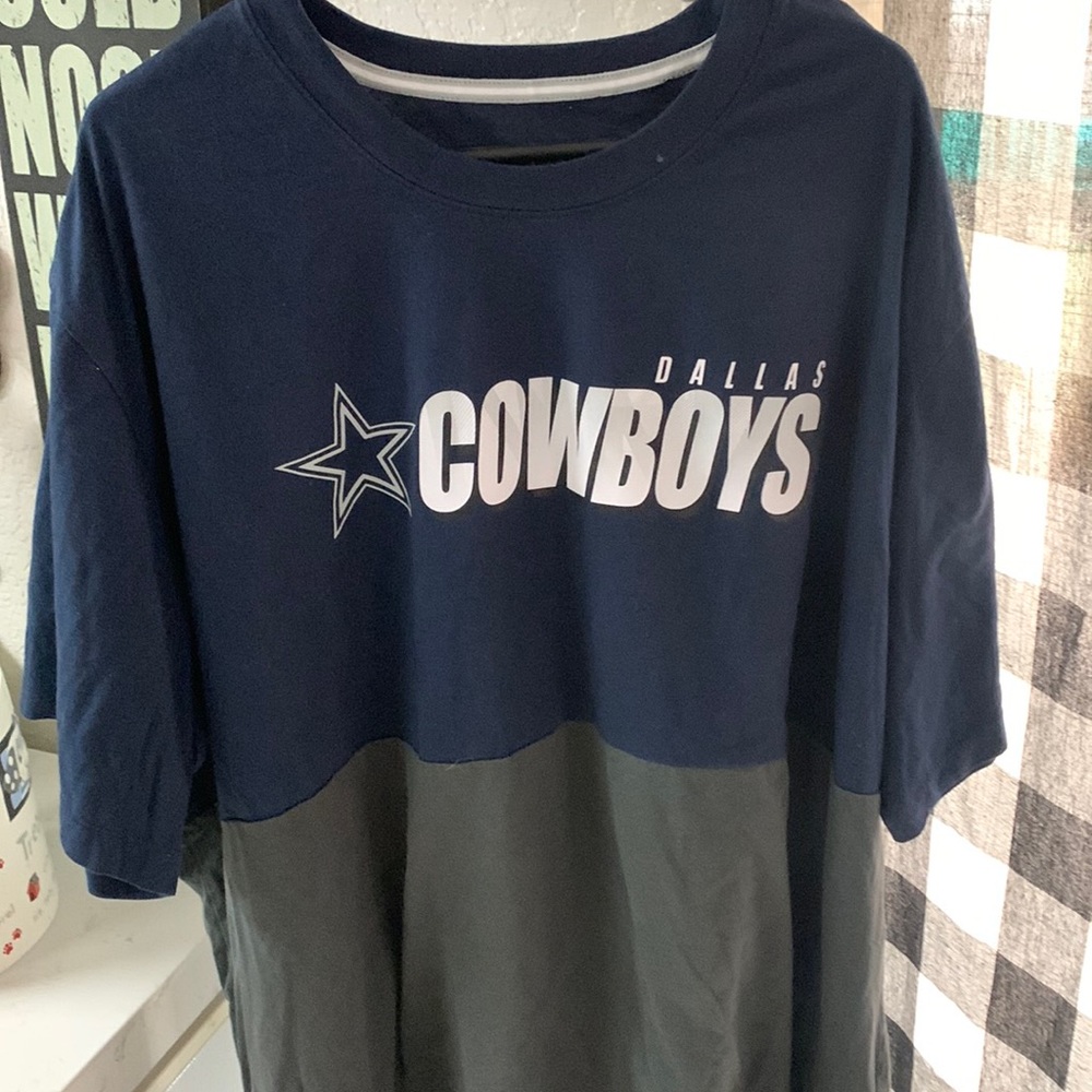 Dallas Cowboys shirt